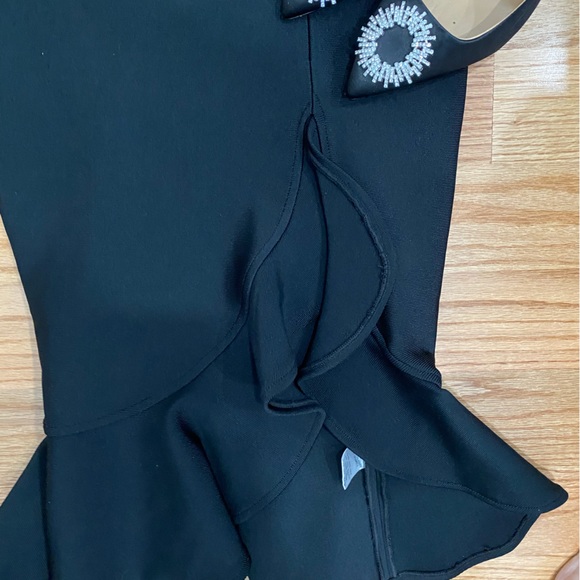 Cute and sexy bandage dress - Picture 3 of 3